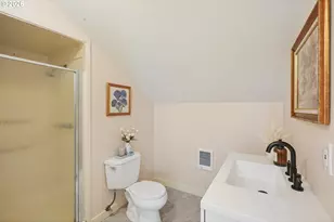 517 NE Monroe St, Portland, OR 97212 - Photo 22