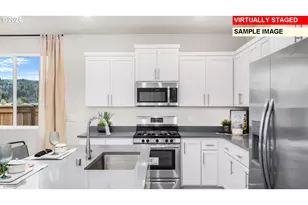 727 Glade Ave, Forest Grove, OR 97116 - Photo 4