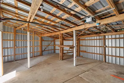 21540 S Upper Highland Rd, Beavercreek, OR 97004 - Photo 24