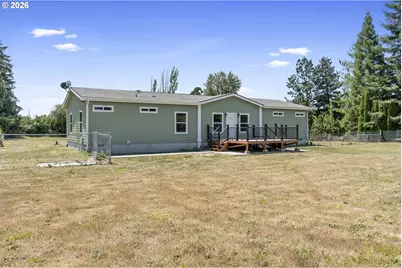 41010 NW Pacific Ave, Banks, OR 97106 - Photo 2