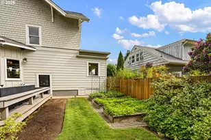 1060 W 17th Ave, Eugene, OR 97402 - Photo 46