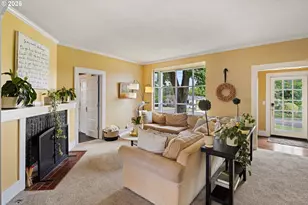 1060 W 17th Ave, Eugene, OR 97402 - Photo 8