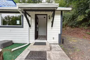 5985 Cedar St, Astoria, OR 97103 - Photo 4