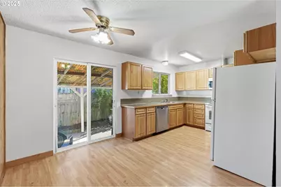 4759 Windemere St, Longview, WA 98632 - Photo 4