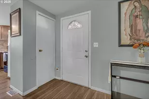 6900 SW 195th Ave, Beaverton, OR 97007 - Photo 10