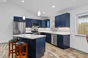 2579 Pony Creek Rd, North Bend, OR 97459 - Photo 8