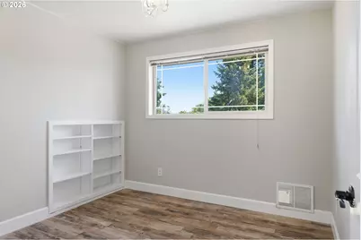 102 Sherwood Ln, Castle Rock, WA 98611 - Photo 18