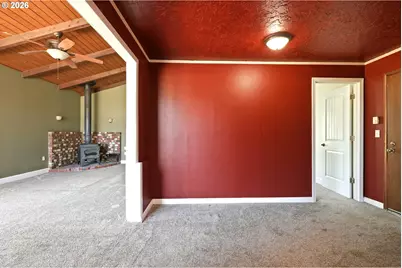 102 Sherwood Ln, Castle Rock, WA 98611 - Photo 24