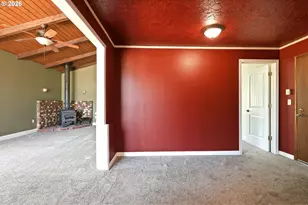 102 Sherwood Ln, Castle Rock, WA 98611 - Photo 24