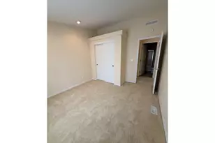 4055 Royal Ave, Eugene, OR 97402 - Photo 8