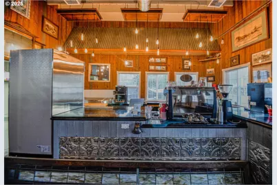 49215 Highway 30, Westport, OR 97016 - Photo 12