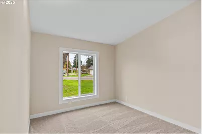 1202 N Park Ave, Eugene, OR 97404 - Photo 20