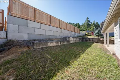 762 Kayla Marie, Creswell, OR 97426 - Photo 38