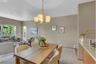 614 S Nevada St #A, Portland, OR 97219 - Photo 20