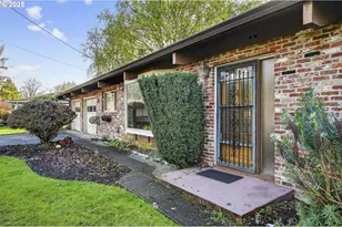 19619 SE Cottonwood St, Milwaukie, OR 97267 - Photo 2