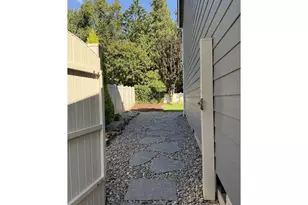 308 S 32nd Pl, Ridgefield, WA 98642 - Photo 16