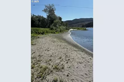 95950 N Bank Rogue River Rd, Gold Beach, OR 97444 - Photo 18