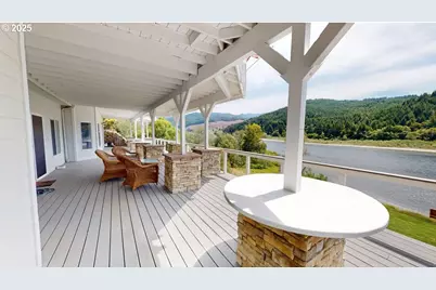 95950 N Bank Rogue River Rd, Gold Beach, OR 97444 - Photo 42