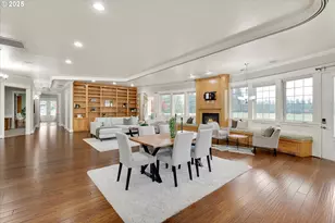 10667 Hovenden Ln, Woodburn, OR 97071 - Photo 16