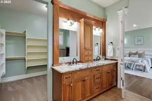 10667 Hovenden Ln, Woodburn, OR 97071 - Photo 28