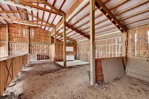 10667 Hovenden Ln, Woodburn, OR 97071 - Photo 44