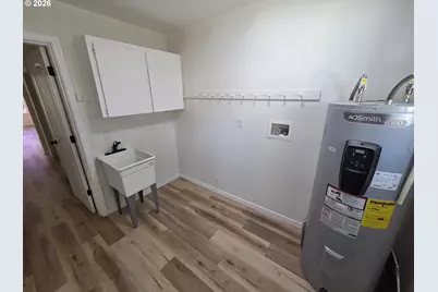 509 Garibaldi Ave, Garibaldi, OR 97118 - Photo 30