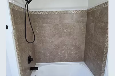 509 Garibaldi Ave, Garibaldi, OR 97118 - Photo 18