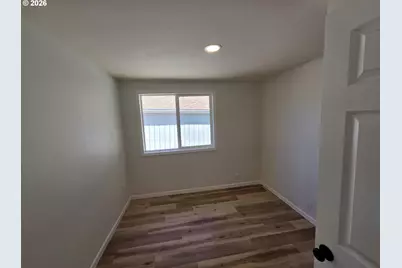 509 Garibaldi Ave, Garibaldi, OR 97118 - Photo 28