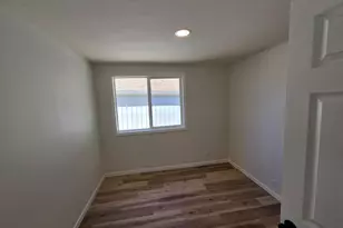509 Garibaldi Ave, Garibaldi, OR 97118 - Photo 28
