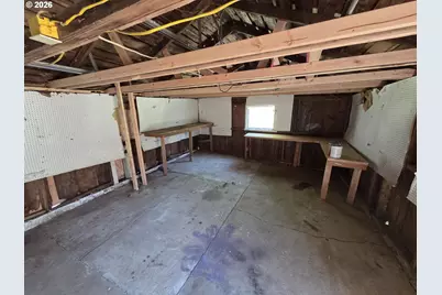 509 Garibaldi Ave, Garibaldi, OR 97118 - Photo 32