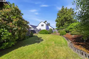 1215 Rio Glen Dr, Eugene, OR 97401 - Photo 34
