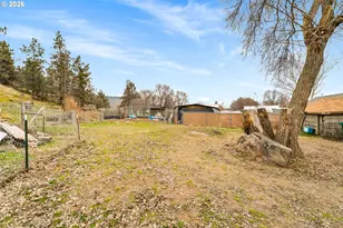 2460 S E Melrose Dr, Prineville, OR 97754 - Photo 22