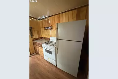 2460 SE Melrose Dr, Prineville, OR 97754 - Photo 6