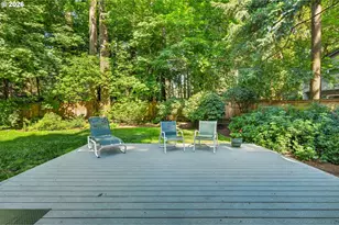 18761 Indian Creek Way, Lake Oswego, OR 97035 - Photo 32