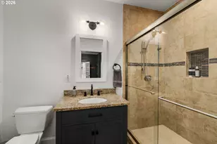 4725 Upper Dr, Lake Oswego, OR 97035 - Photo 18