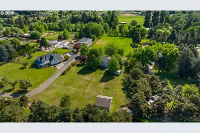 1051 Cannon Dr, Hood River, OR 97031 - Photo 36