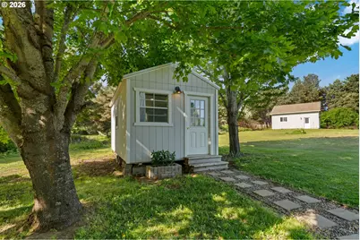 1051 Cannon Dr, Hood River, OR 97031 - Photo 26
