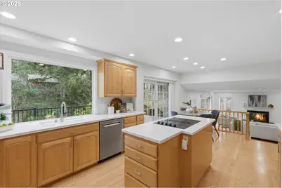 2831 Vale Ct, Lake Oswego, OR 97034 - Photo 10