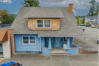 190 E 3rd St, Coquille, OR 97423 - Photo 10