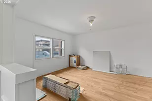 190 E 3rd St, Coquille, OR 97423 - Photo 18
