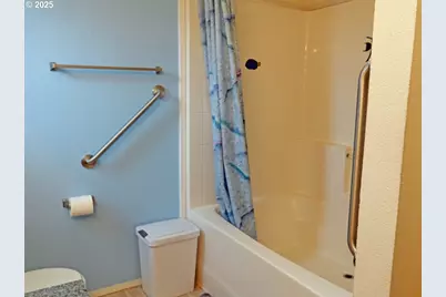 51425 SE Oak Grove Dr #65, Scappoose, OR 97056 - Photo 28