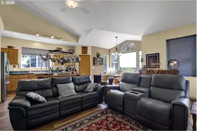 3520 Ocean View Dr, Florence, OR 97439 - Photo 6