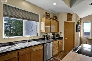 3520 Ocean View Dr, Florence, OR 97439 - Photo 14