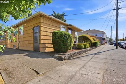 7015 NE Glisan St, Portland, OR 97213 - Photo 2
