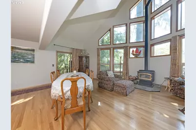 71397 Fishhawk Rd, Clatskanie, OR 97016 - Photo 12