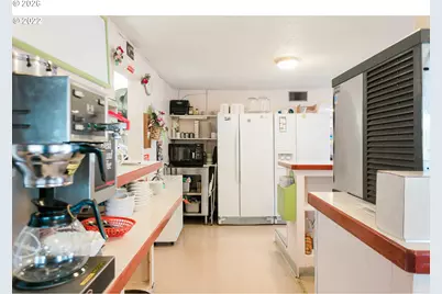 4265 Main St, Springfield, OR 97478 - Photo 10