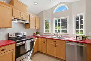 340 SW 7th St, Dundee, OR 97115 - Photo 16