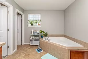 6109 NE 60th Ave, Vancouver, WA 98661 - Photo 18