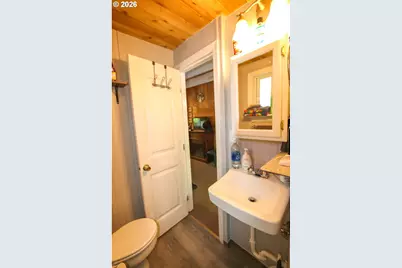 [Address not provided], Deadwood, OR 97430 - Photo 14