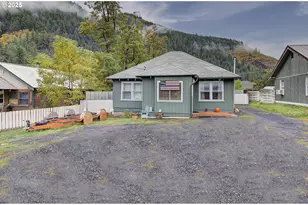 409 N Main St, Klickitat, WA 98628 - Photo 2